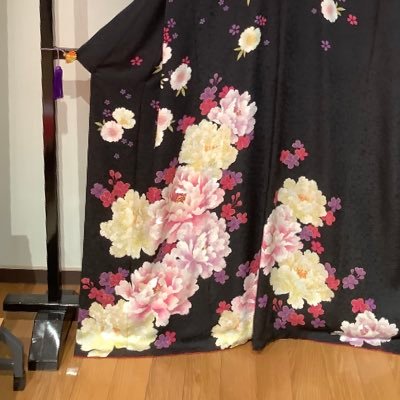 色々と苦労していると思いますが本人は苦労を苦労と思っていません一番の問題です/午前中は勉強しています/午後は仕事です/DM:卒業生は受け付けています(むしろDMのほうがありがたいです)/LINEは要相談になります。