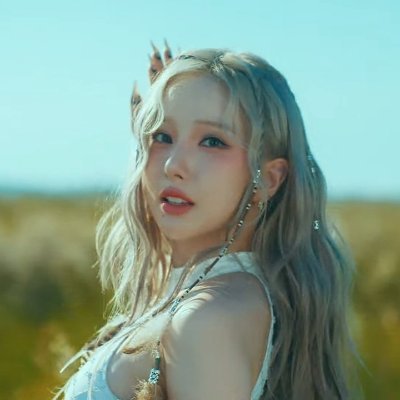 JoshBuddy5's profile picture. VIVIZ + YUJU + YERIN + SOWON = GFRIEND (OT6 FOREVER)