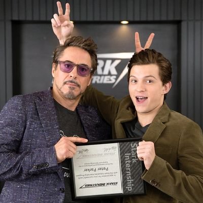 bledi038_mv's profile picture. 성인 / 일단...네... 다 좋아하기 시작했어요... 잡식중... 영화랑 코믹스 제대로 보려고 각잡는중...🔥