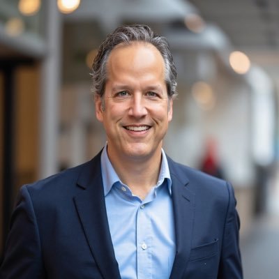 Business builder, innovator, deal maker @HuschBlackwell, with a little yogi mixed in.