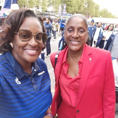 ⚽️ Journaliste Fondatrice d’@instinctfoot | 👩🏽🏫Prof d’anglais fondatrice de @myenglishimmers | 🎥 Créatrice de contenu | 💬🇫🇷 🇺🇸 🇭🇹 | 🎓B.A. 𝚿💼 @FIU