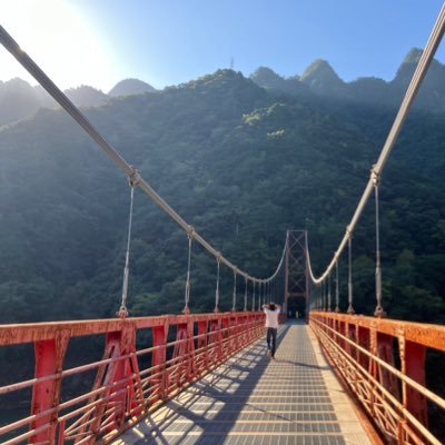 qeenK22's profile picture. 野球とラグビー好き関西人。兵庫を愛するORIXファン/野球は先攻派，高校大学中心に年間約100試合観戦/バイク、マラソン、卓球、銭湯、SCANDAL,UNISON等多趣味に活動/78プラド&W650&NMAX/ハーフサブ90達成，10キロ40切り挑戦中/ロックマンエグゼアドコレエンジョイ勢/京産大-府大大学院OB