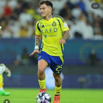 عاشق النصروالارسنال
