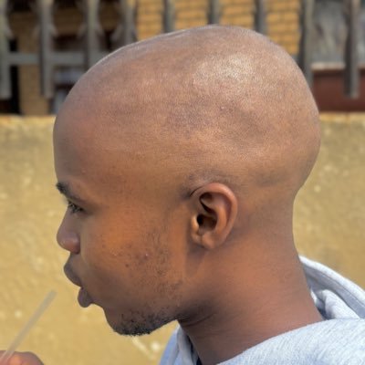 OmgUncoDapper's profile picture. blessed.