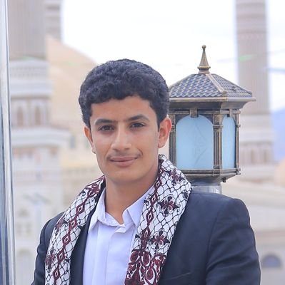هو قـد وصل لـ الياء وعادي في الا الفّ
ࢪجع خيـاراتي وعـاد الـ هاء اتســـــــــــا؏
الحساب الرسمي
@nasserfawzi71