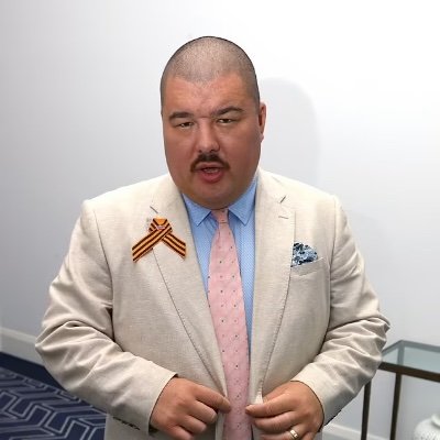 Parody of the coward hiding in the Russian Embassy, Simeon Semen Fatnik Boikov
Account owned by the NAFO Asia Pacific Regiment
На голове если не мыть