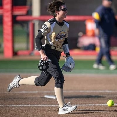 SophieAntonini3's profile picture. Softball pitcher/middle infielder/outfielder…Class of 2027…GPA: 4.2