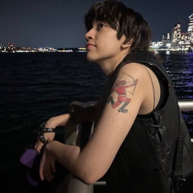 Hey critters~ come say hi! |Lvl 24|Pet Player🐶|Bootblack in Training🥾|Bondage Enthusiast🪢|