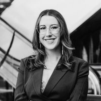Sarah Rieger (@sarahcrgr) 's Twitter Profile