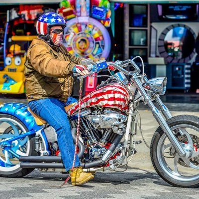 Philjustphil1's profile picture. Seams like I’m back well for the moment anyhow 🇬🇧🇺🇸 no DM’S FFS still getting Dm’s what part of NO DM’S don’t you understand