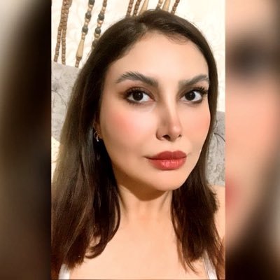 | مـــامـــانِ خــانــومِ پــــیـــشـــی | خــرداد | بگذار بگویند بدم، خوش باشند! پشت سر حرف زدن، دلخوشی ترسوهاست! | آشناها بلاک کنن 😐 |