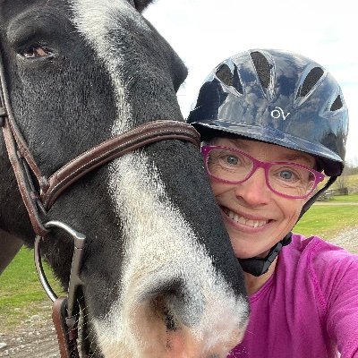 Ellen Symons is querying!さんのプロフィール画像