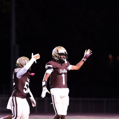 Apple Valley HS • 6’0/170lbs • ATHLETE‼️• #️⃣ 763-951-9191