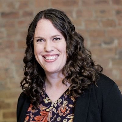 B2B marketing manager. @AMACincinnati Board Member. award-winning live tweeter. coffee, rescue dogs, puns, and em dashes—these are a few of my favorite things.
