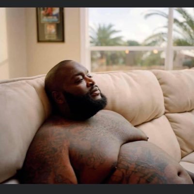 Blacberrypass's profile picture. I be bored