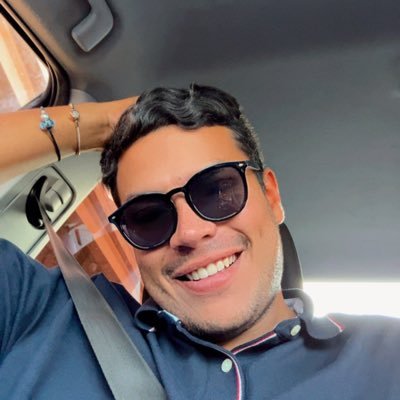 Hola no lo creas todo, escribo todo lo qué pasa por mi mente
