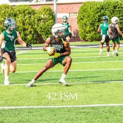 C/O 26' WR/DB Track 2x long jump, 200m All American 100m- 10.71, 200m -21.5, 3.38 GPA Email - zaydynanderson4@gmail.com 📞- 4233295314