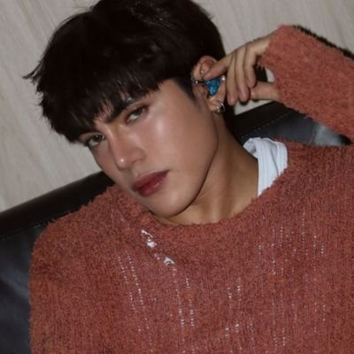 MAHALIMA ( @stellajero_ my bias) (STELL VERRYFIED🍓)
(proUd A'TIN)fan accout for SB19 / jarfyang 💙🛸