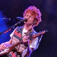 𝐜𝐚𝐯𝐞𝐭𝐨𝐰𝐧 𝐥𝐲𝐫𝐢𝐜 𝐛𝐨𝐭 (@_cavetownlyrics) 's Twitter Profile Photo