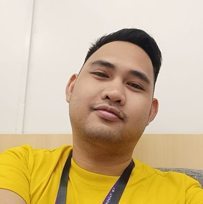 CarismaLloyd's profile picture. friendly person