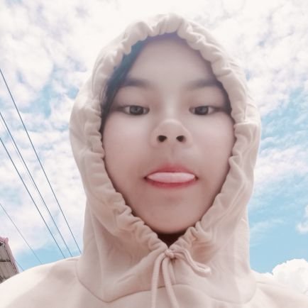 PiyadaProm97713's profile picture. 