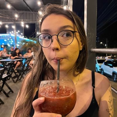 natdapaz's profile picture. estoy cansada