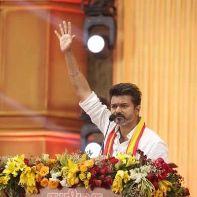 வாழ்க்கை ஒரு வட்டம் டா....... 😎
@actorvijay.. ❤ Thalapathy Forever.. 🥰
🥰
தமிழ்க வெற்றிக் கழகம் 💪💪