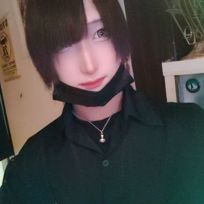 ニコバー仙台店にいます!!(@sendai_nicobar)
ゲーム🎮動画見る📺お酒飲むこと大好き(o´罒`o) 一緒に飲みましょー‼️お待してる(๑•̀ㅂ•́)و✧