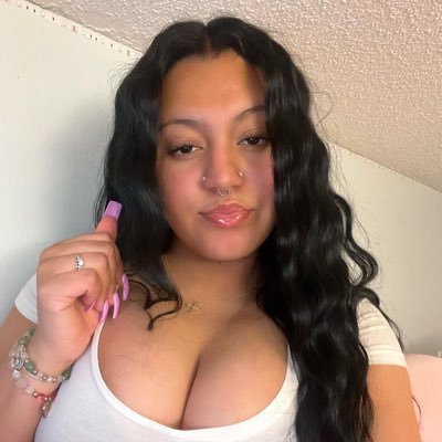 Lost Old Account New ☝️ Follow, Works at Louis Vuitton Paramus Garden State Plaza, Single and Searching, Zero Attachment 🤞🏻