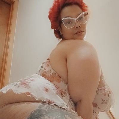 I'm delicious nudist bbw👅 with rolls🥐 ready for you to butter🧈. Welcome to my page and enjoy yourself💋😘...