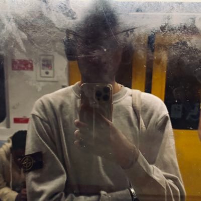 Straight Outta Mahalla | Based in Cairo | I do creative for living & faking it as a street photographer *the pay-capitalism at its quirkiest* #JFT20 #مشي_الدنيا