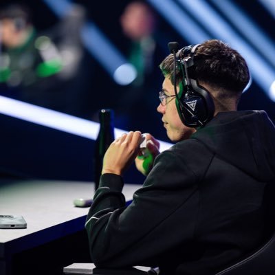 Free Agent // Qualified for FC Pro Open 25 // 📩Jooelr21@gmail.com