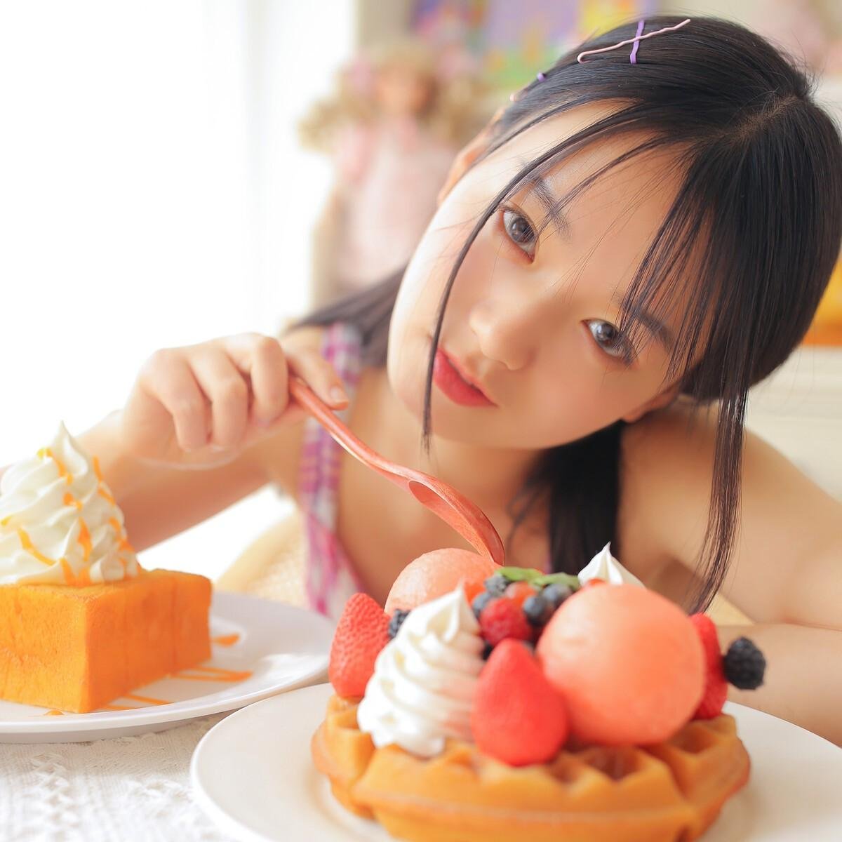 OliviaWhee33591's profile picture. 不主動開口，是因為等你先💘