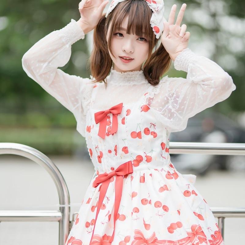 HClarat85986's profile picture. 就算很害怕，很迷茫，也不要放棄希望，未來的你是幸福的你，永遠堅信這個。