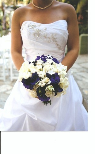 FlowersByDan's profile picture. Dan@flowersbydan.com