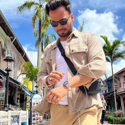 _meme_vyapari's profile picture. i am a man of fortune and i must seek my fortune