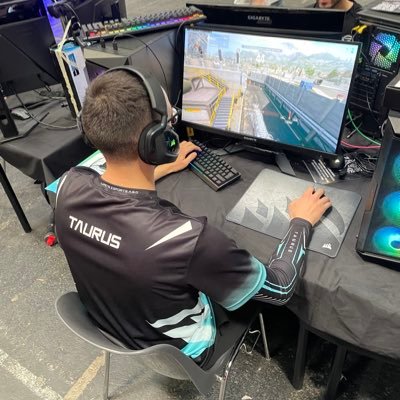 its_Taurus_'s profile picture. COO & Esports Manager for Ekletyc