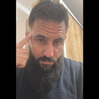 Hairy chest, dirty mouth, bad grammar. https://t.co/oL7aNGy6BV