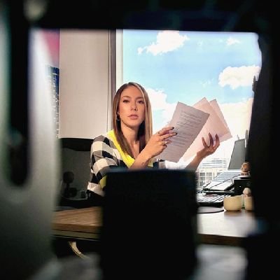 Los ganadores no son personas que nunca fallan, son personas que nunca se rinden 👍👍, siempre se mantienen fuertes 💪 invierte en criptomonedas 💴,