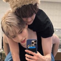투빈즈的康阿吉🐶 (@2binztheory) 's Twitter Profile