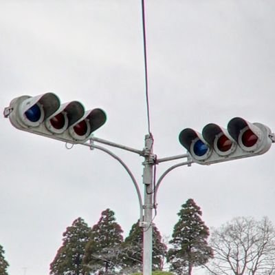 福岡の信号機ファンの小5です。
やっと信号機買えました
マイクラもやってるのでよろしくお願いします🙇⤵️