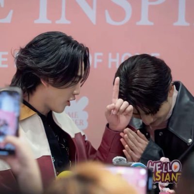 vi2vian's profile picture. i ♥️ khunfam #BUSbecauseofyouishine