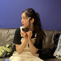 히히 (@red55pkb) 's Twitter Profile