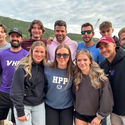 @vhghockey_ co-founder/MUN BBA ‘16/FSU MBA ‘22/Tampa Bay sports fan/Always inspire good