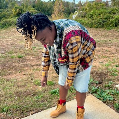 Dinero$Ave💰Shoe& Clothing Designer 🥋👩🏾🎨 Leaky Klean Kicks 🧽👟