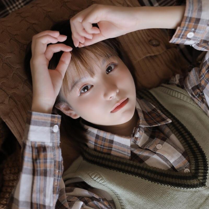 JHuxleyc29825's profile picture. 開 心 無 保 質 期