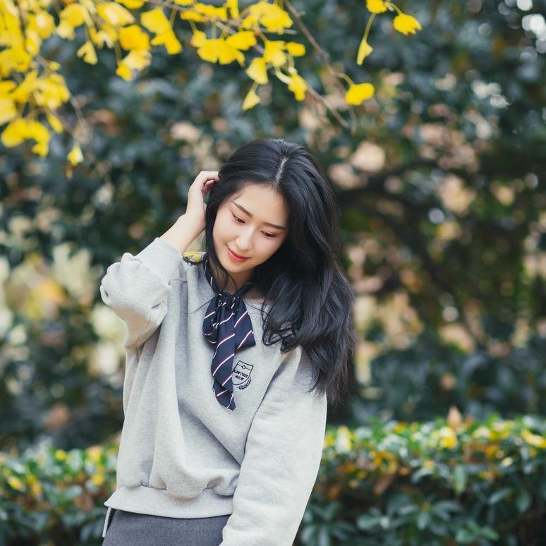 AliceEdiez26918's profile picture. 沒關係我們只是朋友，所以不會有分開的理由。