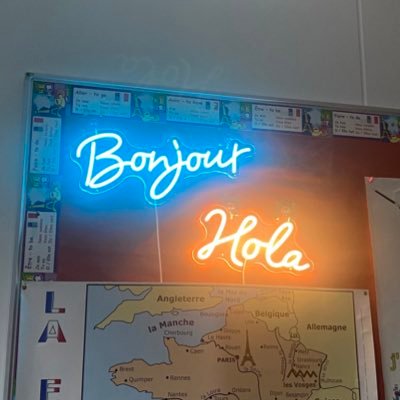 Miss_A_Lopez_'s profile picture. French and Spanish teacher 🇪🇸🇫🇷