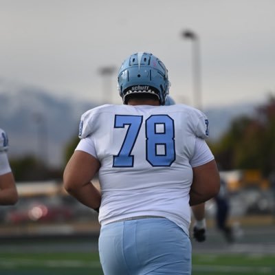 6'3 340lbs | C/O 2026🎓| OG-NG | 2.5gpa Westlake high |UT | contact info 385-287-4748 | HC:@CoachAAle donavanleausa@gmail.com|🇼🇸 375:B 500:S 250:PC 585:DL