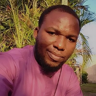 I would rather be a sensible Omo Ale than to be a Ronu.
After God, my family, next is @arsenal.